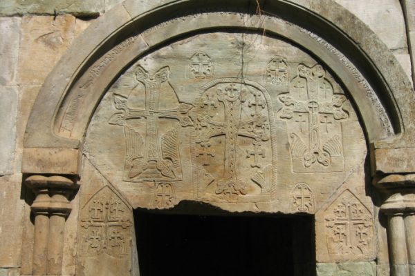 N.Varagavank-crosses